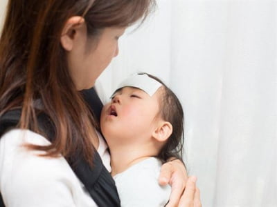 Chăm sóc trẻ F0 tại nhà những điều đơn giản không phải cha mẹ nào cũng biết