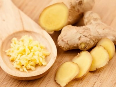 Ngâm chân cùng loại nước rẻ tiền này còn tốt hơn dùng thuốc bổ, nhưng cần tránh 3 điều này, nhất là khi trời lạnh