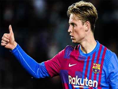 MU đón tin mừng vụ mua De Jong: HLV Xavi lấy số phận của Suarez ra dọa