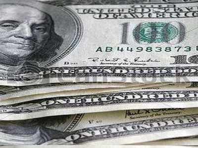 Tỷ giá USD, Euro ngày 27/8: Siết dần dòng tiền, USD treo cao