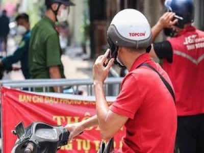 Người dân mua lương thực, thực phẩm thế nào khi Hà Nội chốt cứng 3 vùng từ 6-9?