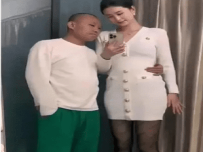 Người đàn ông trung niên 'cưa đổ' nữ tiếp viên hàng không sinh năm 2000 cao gần 1m8