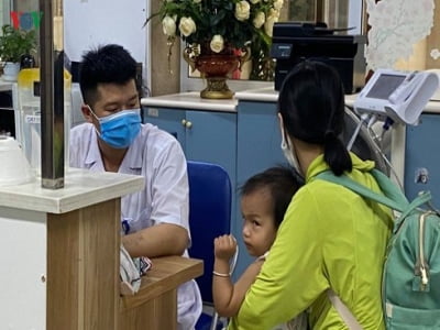 Vào hè, nguy cơ gia tăng trẻ mắc các bệnh truyền nhiễm