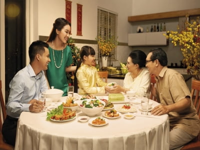 Mâm cỗ tất niên đang thay đổi dần trong các gia đình trẻ?