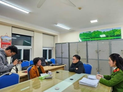 Vì sao nữ cựu chủ tịch Sen Tài Thu cùng 2 con gái bị bắt?