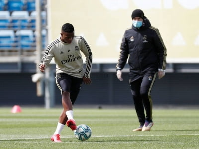 Real Madrid và bài toán khủng hoảng tâm lý vì dịch Covid-19