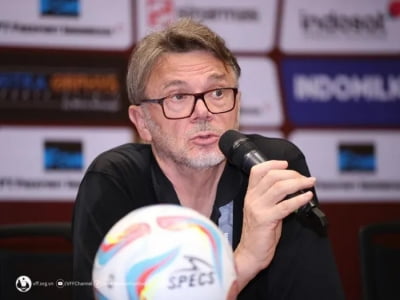 Huấn luyện viên Troussier: Đội tuyển Việt Nam sẽ chơi tốt hơn ở trận lượt về