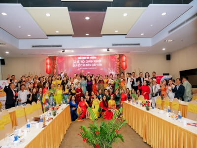 Hơn 150 doanh nhân tham dự Gala Kết Nối Doanh Nghiệp - Gặp gỡ Tân Niên Chào Xuân Giáp Thìn