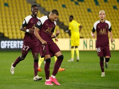 Video highlight trận Nantes - PSG: Cựu sao MU giải nguy, Mbappe rực sáng