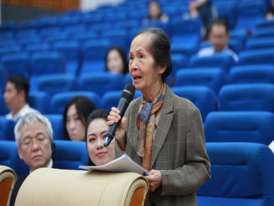 Chuyên gia kinh tế Phạm Chi Lan: Covid-19 đã loại nhiều doanh nghiệp khỏi thị trường, vì sao một số vẫn đứng vững?