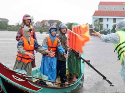Thêm một hỗ trợ dành cho người dân, doanh nghiệp vùng lũ