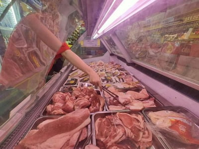 "Xuống tiền" cho "cò" giấy chứng nhận an toàn thực phẩm "ngạch" gì cũng có