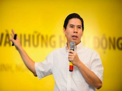 Tỷ phú Nguyễn Đức Tài kể chuyện đi làm thuê để lấy tiền đề xây dựng đế chế tỷ USD