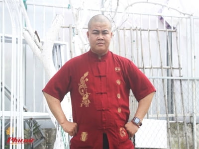 Xiếc Kungfu Minh Long đẩy xe 16 chỗ bằng đầu 