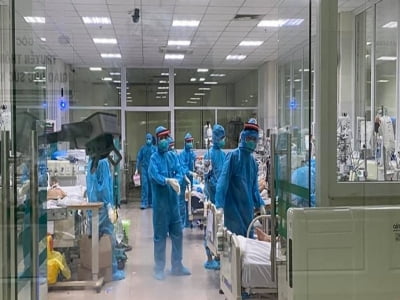Bộ Y tế nỗ lực tháo gỡ những bất cập trong các khu cách ly tập trung tại TP HCM