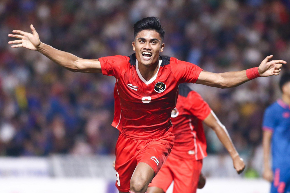 Chung kết bóng đá nam SEA Games 32: Sự xấu xí cười ra nước mắt